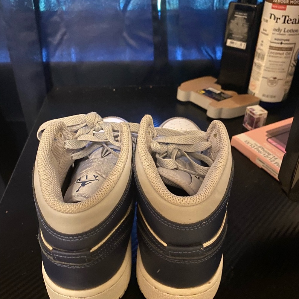 Boys gently used shoes